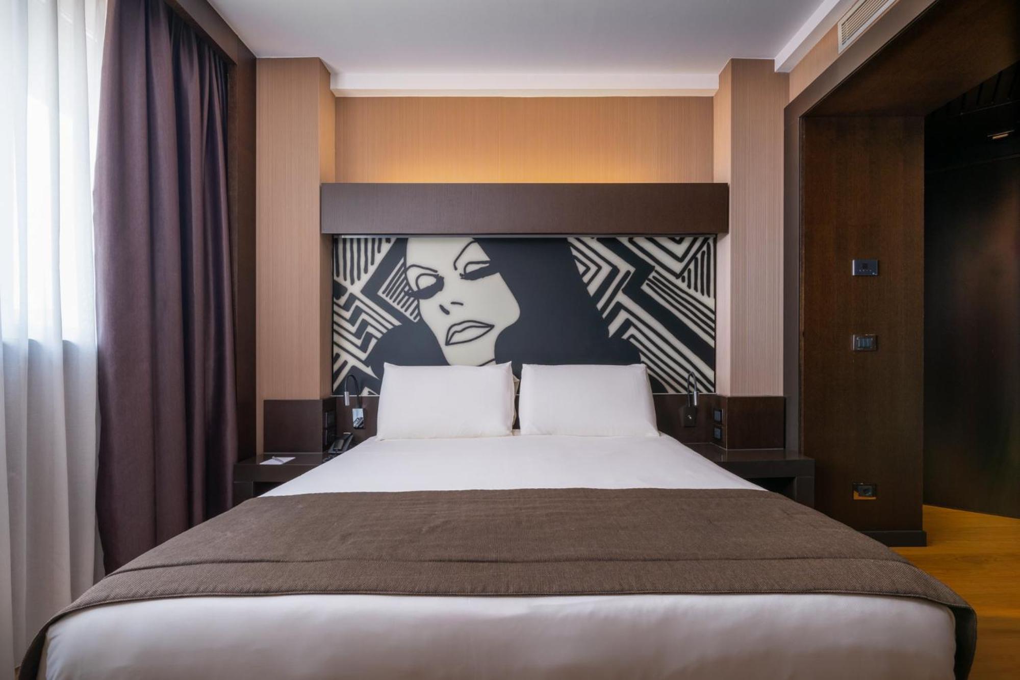 Crowne Plaza Milan City By Ihg Luaran gambar